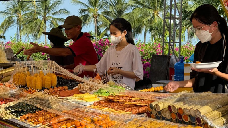 Food Tour Quy Nhơn – Trải Nghiệm Ẩm Thực Địa Phương (1)